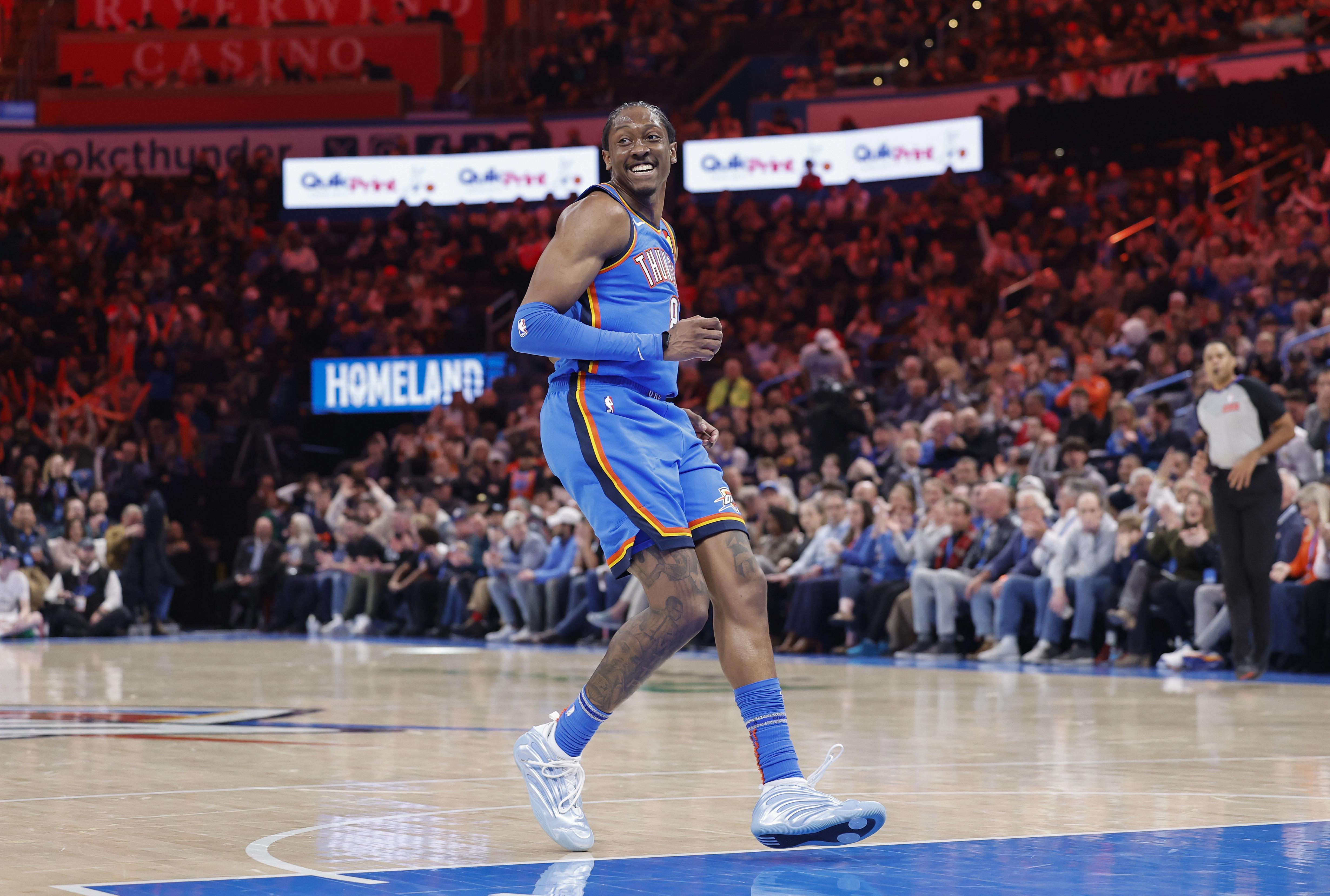 杰威：更清楚自己的优势与短板，这是我从独行侠系列赛中学到的