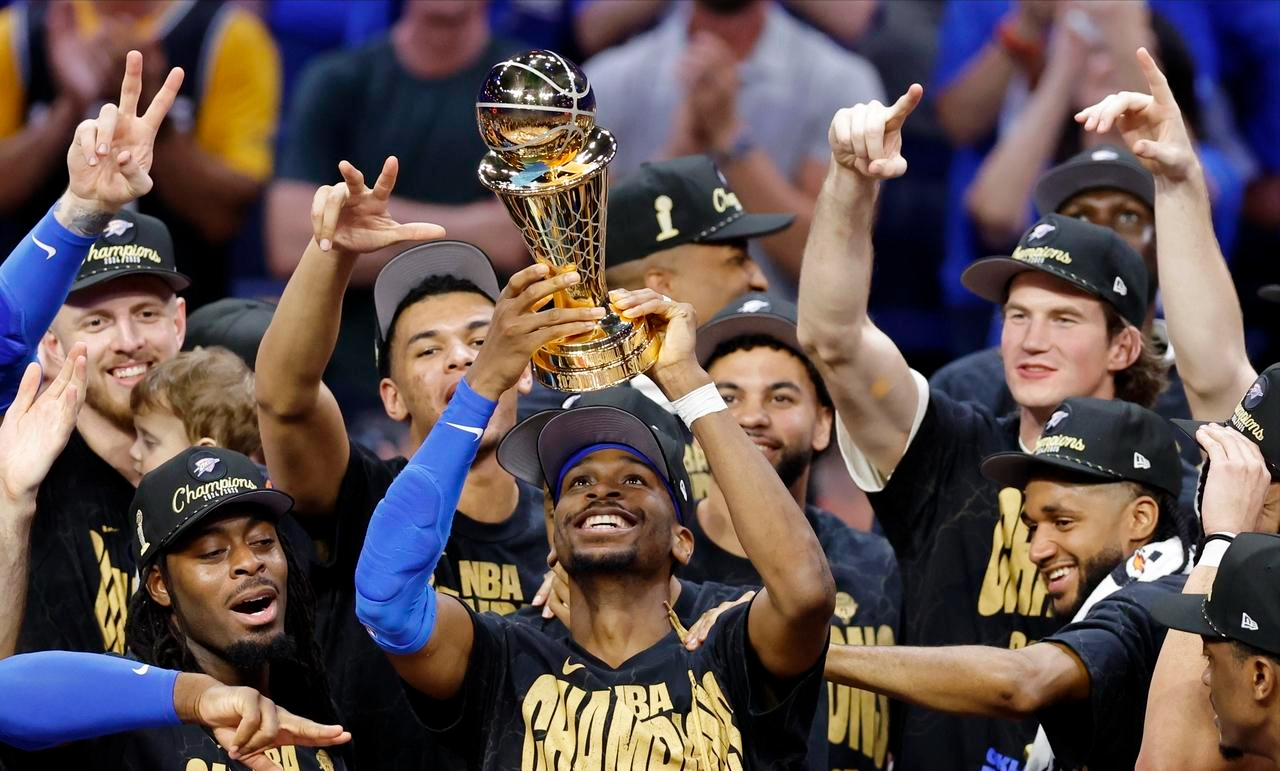 NBA营收没能达标，球员收入打九折，库里损失超500万