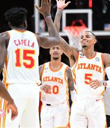 【现场】雄鹿终结者！特雷·扬缺阵老鹰遍地开花