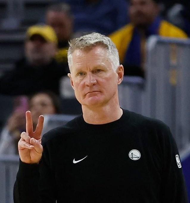 开云登录入口-四冠教头将离队？记者：这可能是科尔执教勇士的最后一赛季