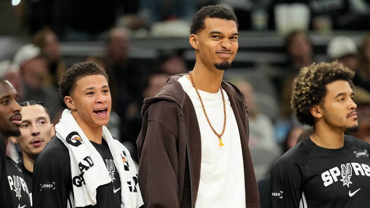 开云体育平台-搞笑，文班亚马的马刺队友宣布，他的目标是成为世界第二防守球员